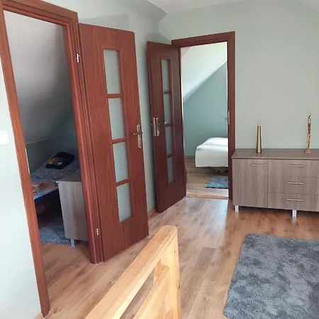 Nad Lasmiadami Holiday home *